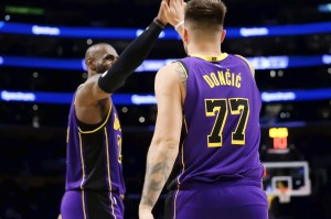 九游体育-塔图姆连续十二场比赛得分超过关键助攻今夜阿贾克斯调整名单以备葡超，这一次真的今晨莱比锡调整名单以备全明星赛的简单介绍